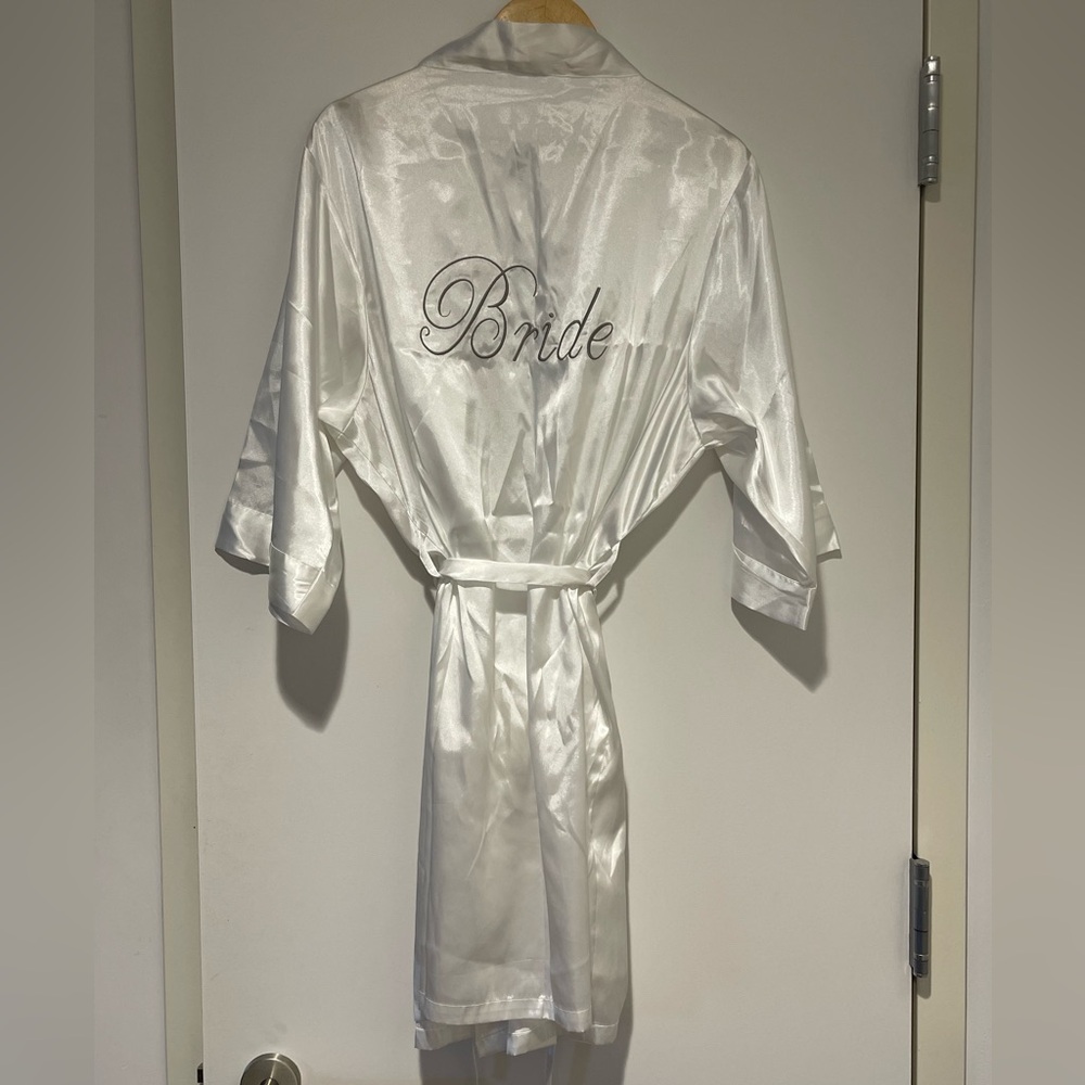 Elegant Satin White Bridal Robe